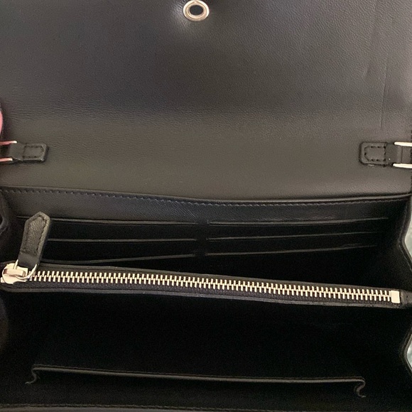 Alexander McQueen leather skull crystal eye chained crossbody bag like new - Picture 9 of 15